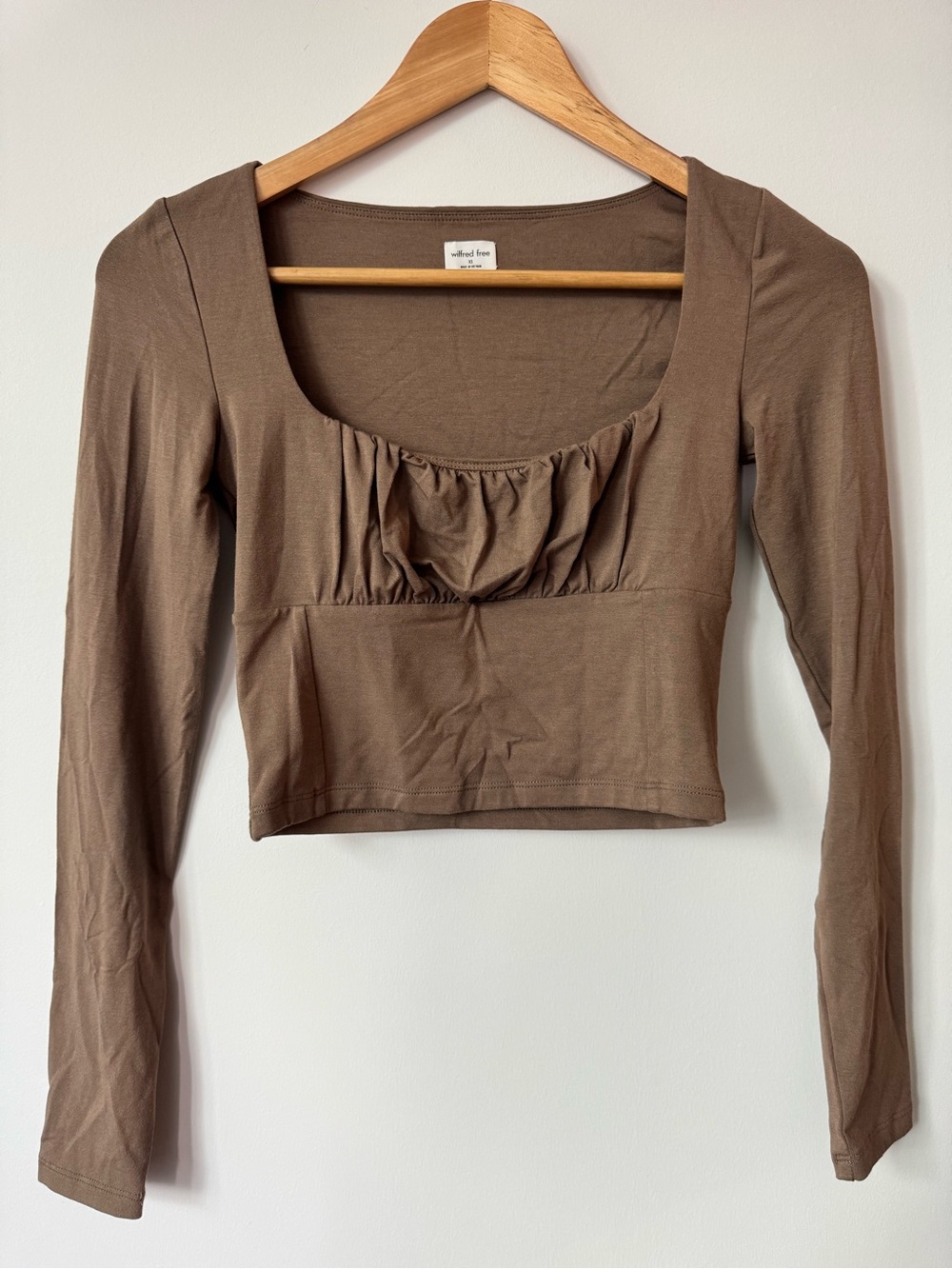 Aritzia Wilfred Free Brown Ruched Bust Square Neck Long Sleeve Crop Top Extra Sm